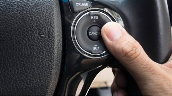 Biar Gak Norak Gan, Kenali Fitur Cruise Control di Mobil 