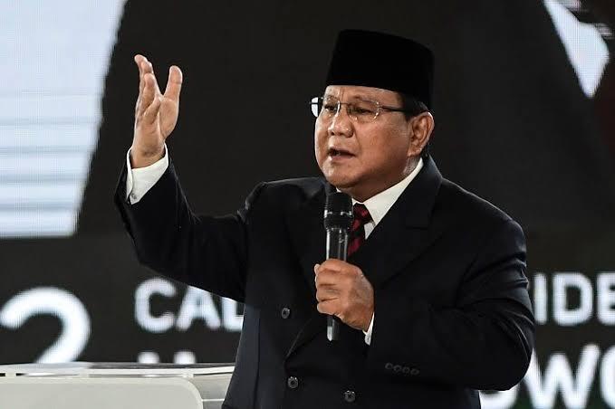 MENERAWANG MASA DEPAN INDONESIA SETELAH PILPRES (JOKOWI ATAU PRABOWO)