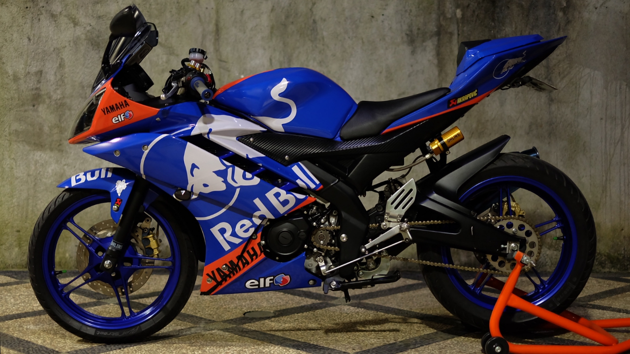 Yamaha r6 Red bull