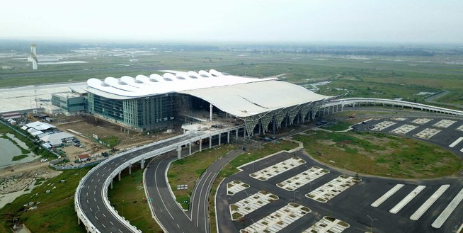 PNS Jabar Diminta Pakai Bandara Kertajati, Ini Kata Pengamat