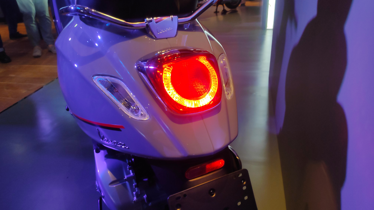 Ni Gan, Vespa Primavera S dan Sprint S Terbaru Harganya Mulai Rp 45 juta