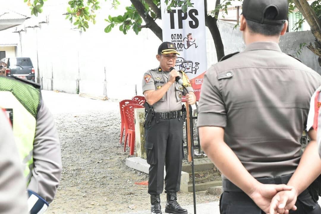Ratusan Personil TNI-POLRI Jaga Ketat KPUD dan Bawaslu Sidrap