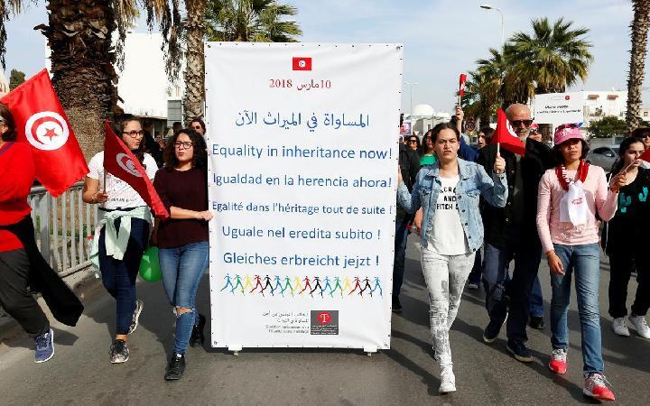 Banyak Yang Masih Lajang, Wanita Tunisia Demo Minta Dipoligami