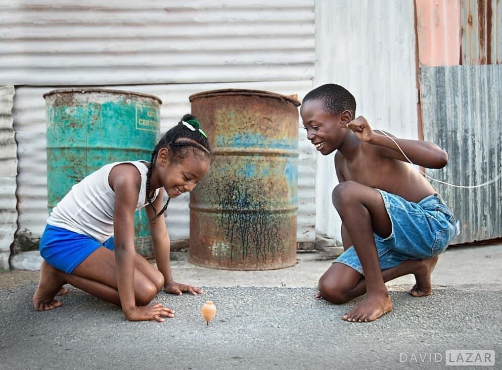 Melihat Secuil Potret Kebahagiaan Anak-anak dari Berbagai Negara