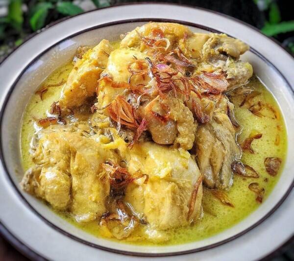 7 Makanan Ini Makin Enak ketika Dipanaskan Berulang Kali, Setuju?