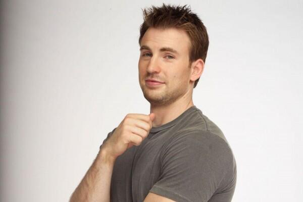 7 Tips Grooming Simple ala Chris Evans yang Bisa Diterapkan Semua Pria