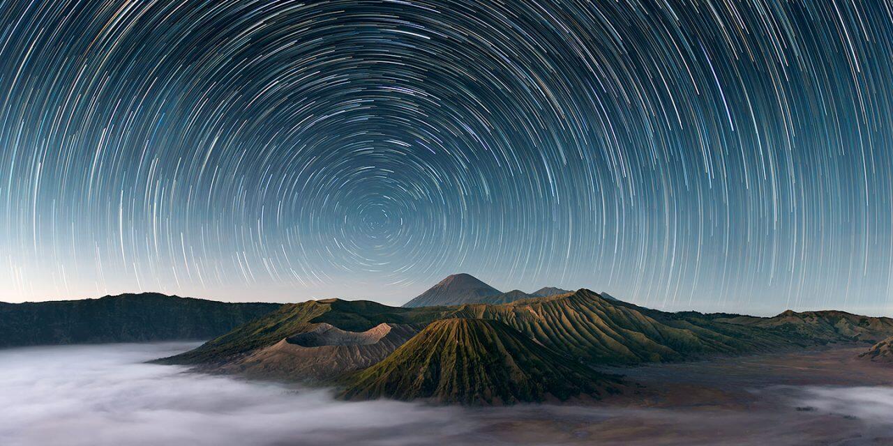 10 Gunung Api Terfavorit di Indonesia, Jadi Incaran Pendaki Dunia