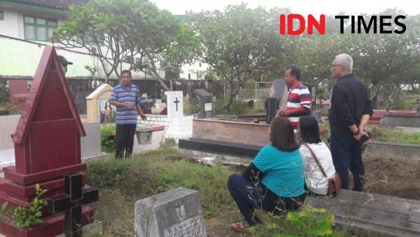 Ahli Waris Makam Rusak Bethesda: "Gak Apa-apa, Sudah Damai di Surga"