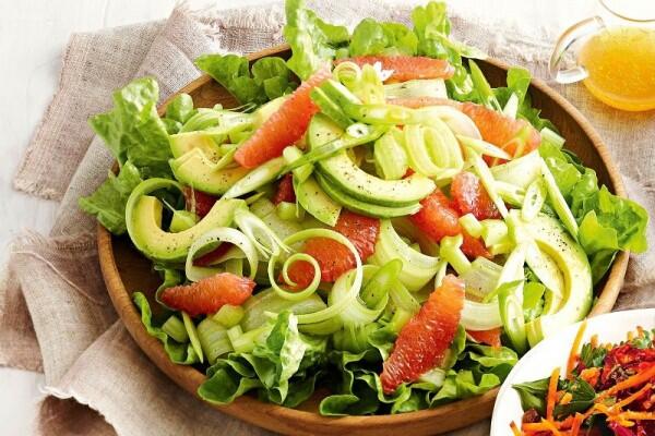 7 Resep Salad Ini Bisa Jadi Inspirasi untuk Diet Sehat Lho!