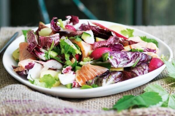 7 Resep Salad Ini Bisa Jadi Inspirasi untuk Diet Sehat Lho!