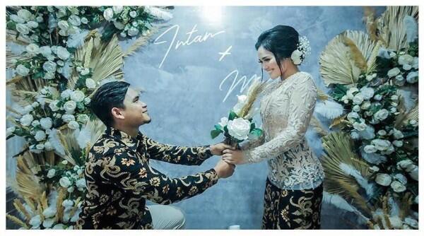 Resmi Lamaran, 10 Momen Romantis YouTuber Maell Lee dan Kekasih