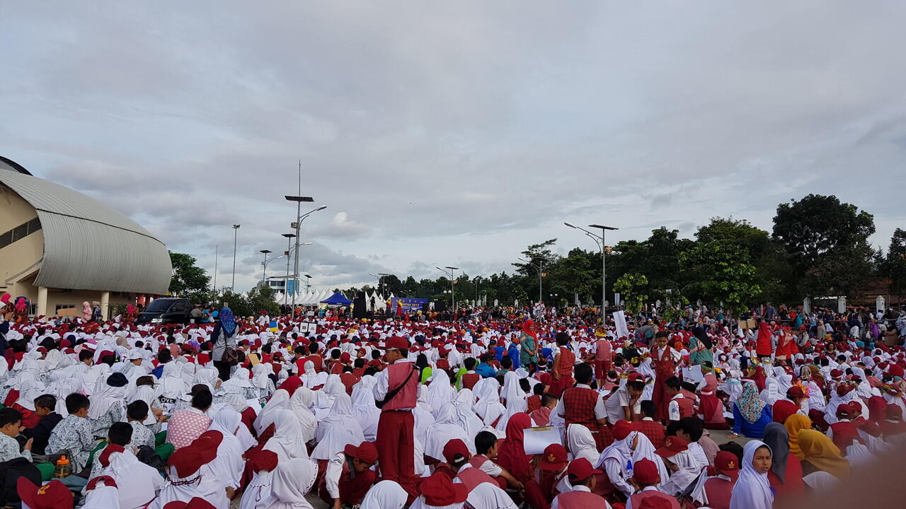 PECAHKAN REKOR MURI GENTRA 2019 SE-KOTA BANDUNG