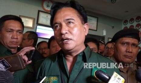Yusril Jelaskan Motif Ungkap Chat WA dengan HRS ke Publik