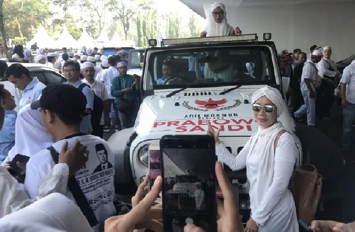 Prabowo Keliling GBK Pakai Mobil Asal Amerika, Harga Rp 1,6 M