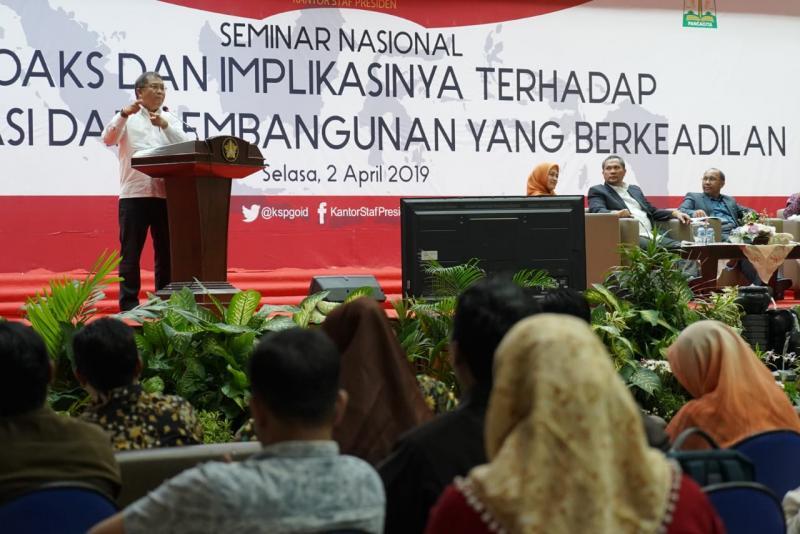 Menkominfo Tegaskan Hoaks Rugikan Kehidupan Berbangsa