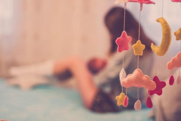 Tak Perlu Buru-buru, Ini 7 Tips Menyapih Si Kecil dengan Cinta
