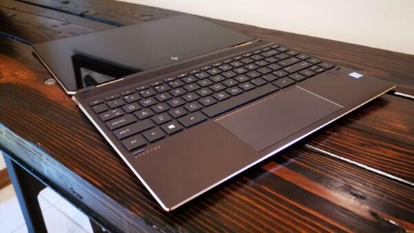 5 Laptop Convertible 2019 dengan Mobilitas Tinggi