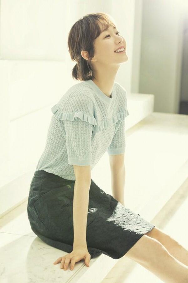 10 Potret Lee Yoo Young, Istri Choi Siwon di KDrama My Fellow Citizens