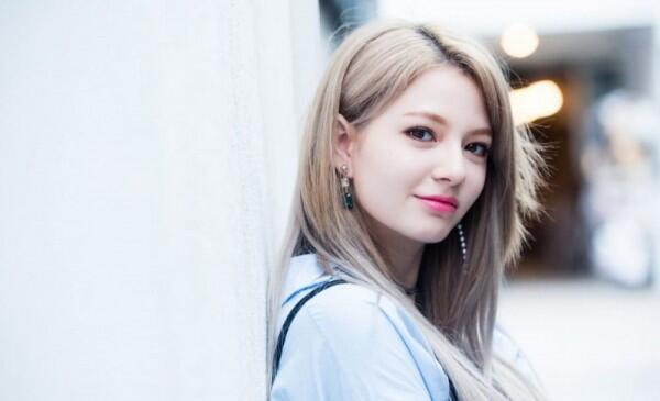 10 Idola KPop yang Punya Darah Blasteran, Bening Abis!