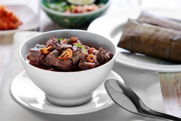 7 Pilihan Kuliner Khas Sulawesi Selatan yang Bikin Lidahmu Ketagihan