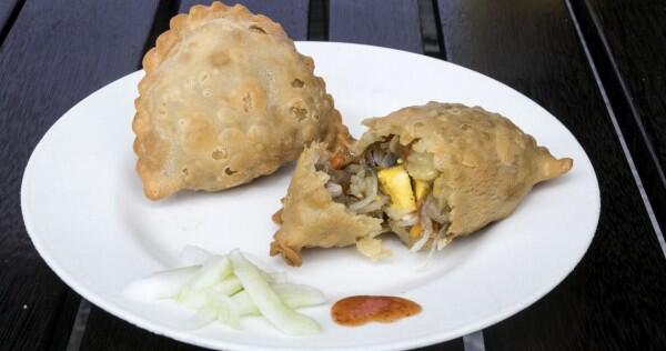 7 Pilihan Kuliner Khas Sulawesi Selatan yang Bikin Lidahmu Ketagihan