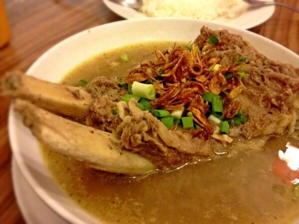 7 Pilihan Kuliner Khas Sulawesi Selatan yang Bikin Lidahmu Ketagihan