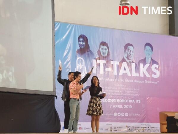 Pandji Pragiwaksono di IT Talks: "Kiat Sukses Muda dengan Teknologi"