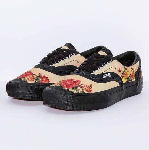 Supreme x Jean Paul Gaultier Gandeng Vans dalam Kolaborasinya. Kayak Apa Nih?!