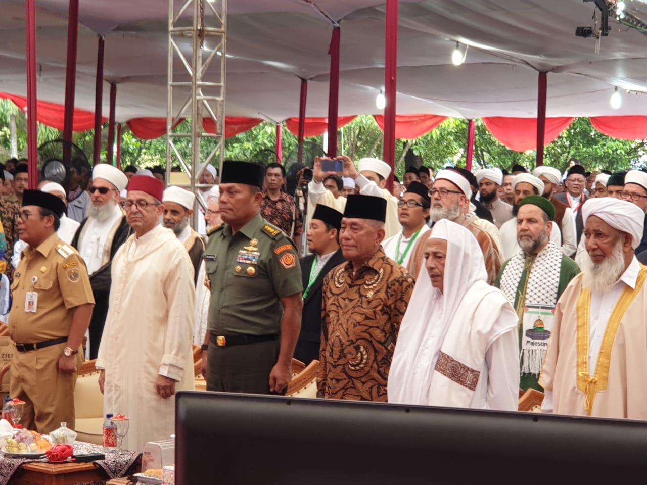 Menhan Ajak Ulama Berdiri Paling Depan Jaga NKRI