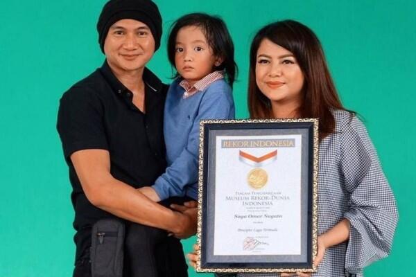 Papa Idaman, 10 Kedekatan Anji dan Saga hingga Jadi Penyanyi Cilik