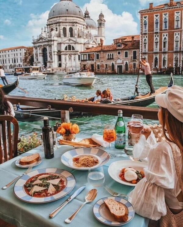 Jangan Dilanggar, 6 Hal yang Tidak Boleh Kamu Lakukan di Venice Italia