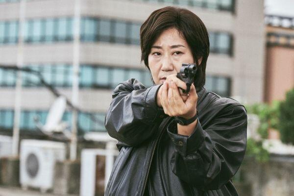 9 Potret Lee Sung Kyung & Ra Mi Ran, Duo Polwan dalam Film Girl Cops