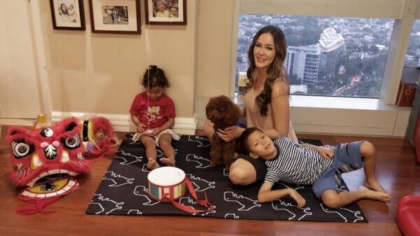 10 Potret Jacob dan Carla, Dua Anak Cathy Sharon yang Menggemaskan