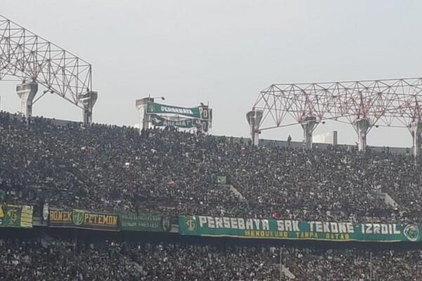 Arema FC Tahan Laju Persebaya di Gelora Bung Tomo