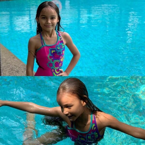 10 Potret Chloe dan Courage, Anak Melaney Ricardo yang Bule Banget