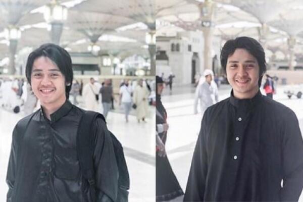 10 Pesona Syahdu Arbani Yasiz Saat Umroh, Bak Ustaz Muda!