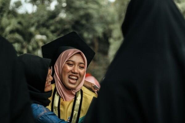 Harus Tahu, 6 Hal Ini Pantang untuk Ditanyakan kepada Orang Lain