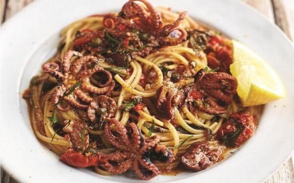 Biasa untuk Mukbang, 5 Manfaat Mengonsumsi Gurita Ini Wajib Diketahui