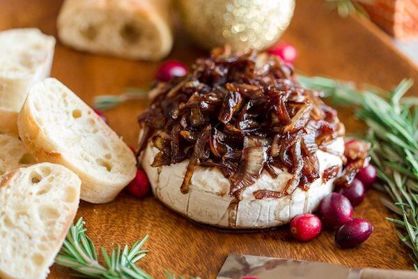 5 Tips Memasak Caramelized Onion yang Sempurna Sebagai Topping