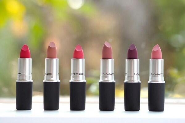 Unik Banget, Ini 5 Rekomendasi 'Lip Powder' yang Ciamik untuk Dicoba