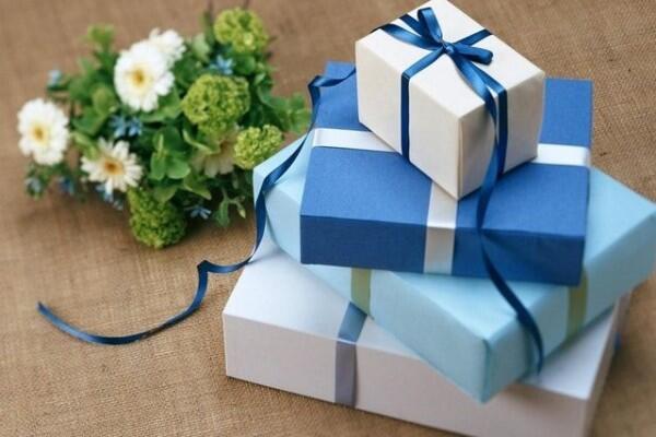 5 Inspirasi Kado Pernikahan untuk Mantan, Gak Usah Bingung Lagi!