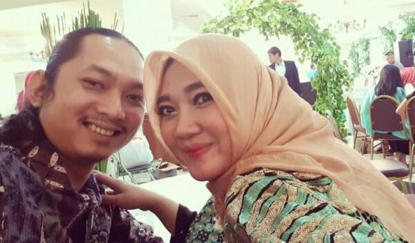 Baru Saja Melahirkan, Ini 10 Potret Bahagia Sulis & Keluarga Tercinta