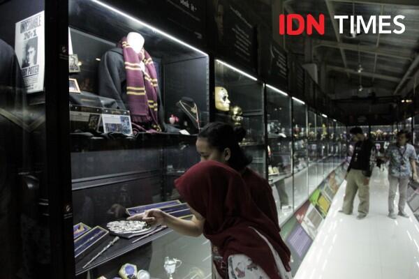 15 Potret Blockbuster Museum Surabaya, Surganya Para Pecinta Film