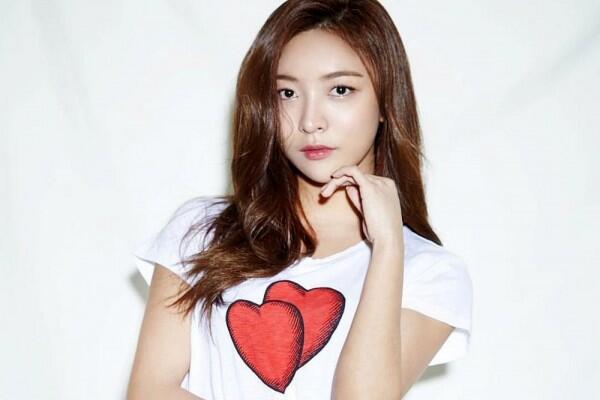 10 Potret Stylish Terbaru Luna f(x), Makin Kece Deh!