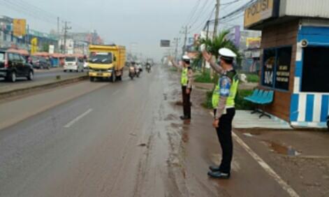 Satlantas Polres Banyuasin Antisipasi Kemacetan di Beberapa Titik Lintas Timur