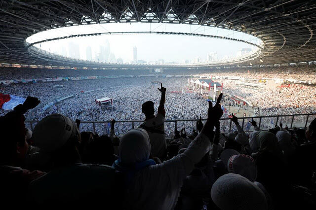 Kampanye Spektakuler Prabowo-Sandi di GBK Masuk Best World Photos