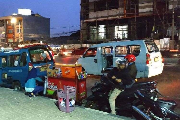 &quot;Sejak Ada MRT, Saya Malah Makin Blangsak!&quot; 