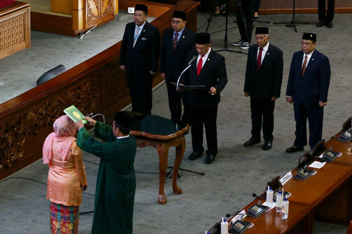 Problem di balik pergantian antar waktu anggota DPR
