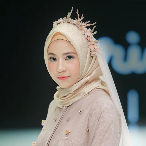 Wardah Kenalkan Tren Makeup Equator Treasure di Panggung IFW 2019
