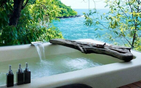 15 Bathup Zaman Now yang Keren Banget, Bikin Pengin Mandi Terus